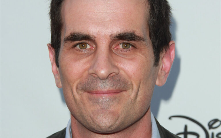 is ty burrell gay